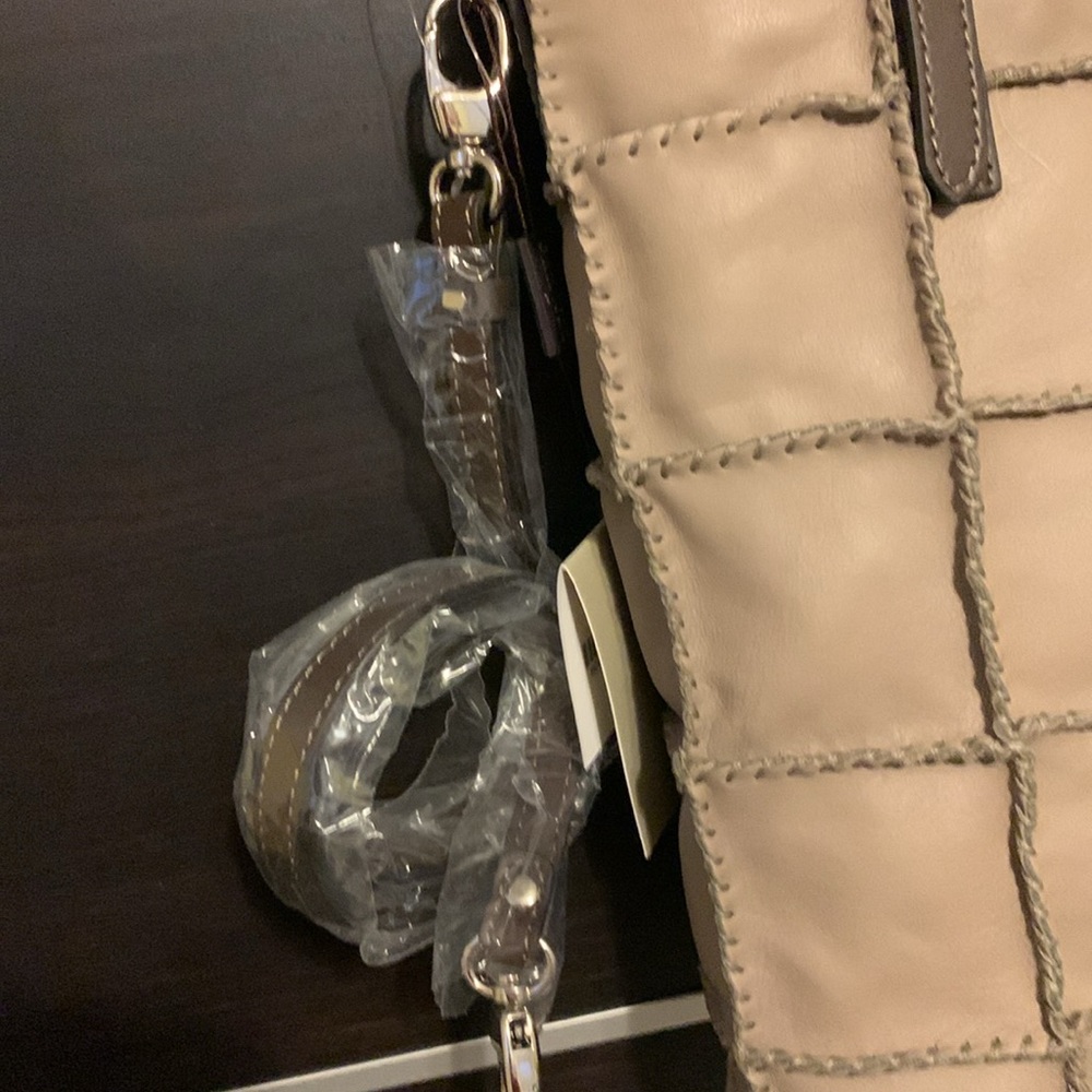 Gianni Conti Italian Leather Patchwork Tote - Picture 9 of 16